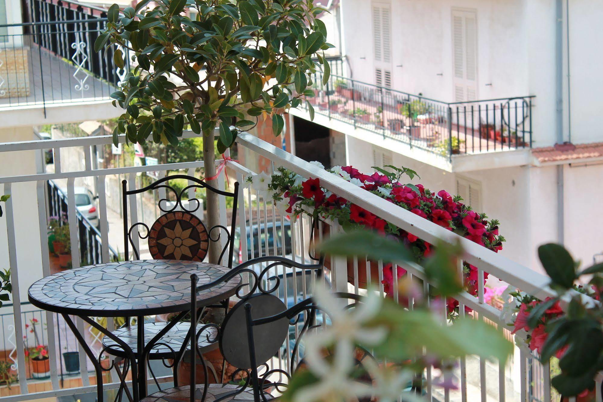 B&B Triskeles Giardini Naxos Exteriér fotografie